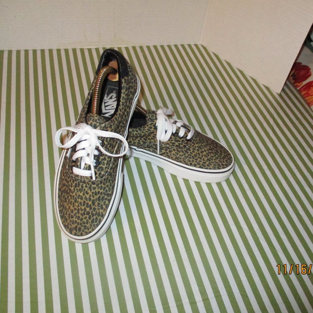 Cheetah Vans - Off the Wall - Picture 13 of 16